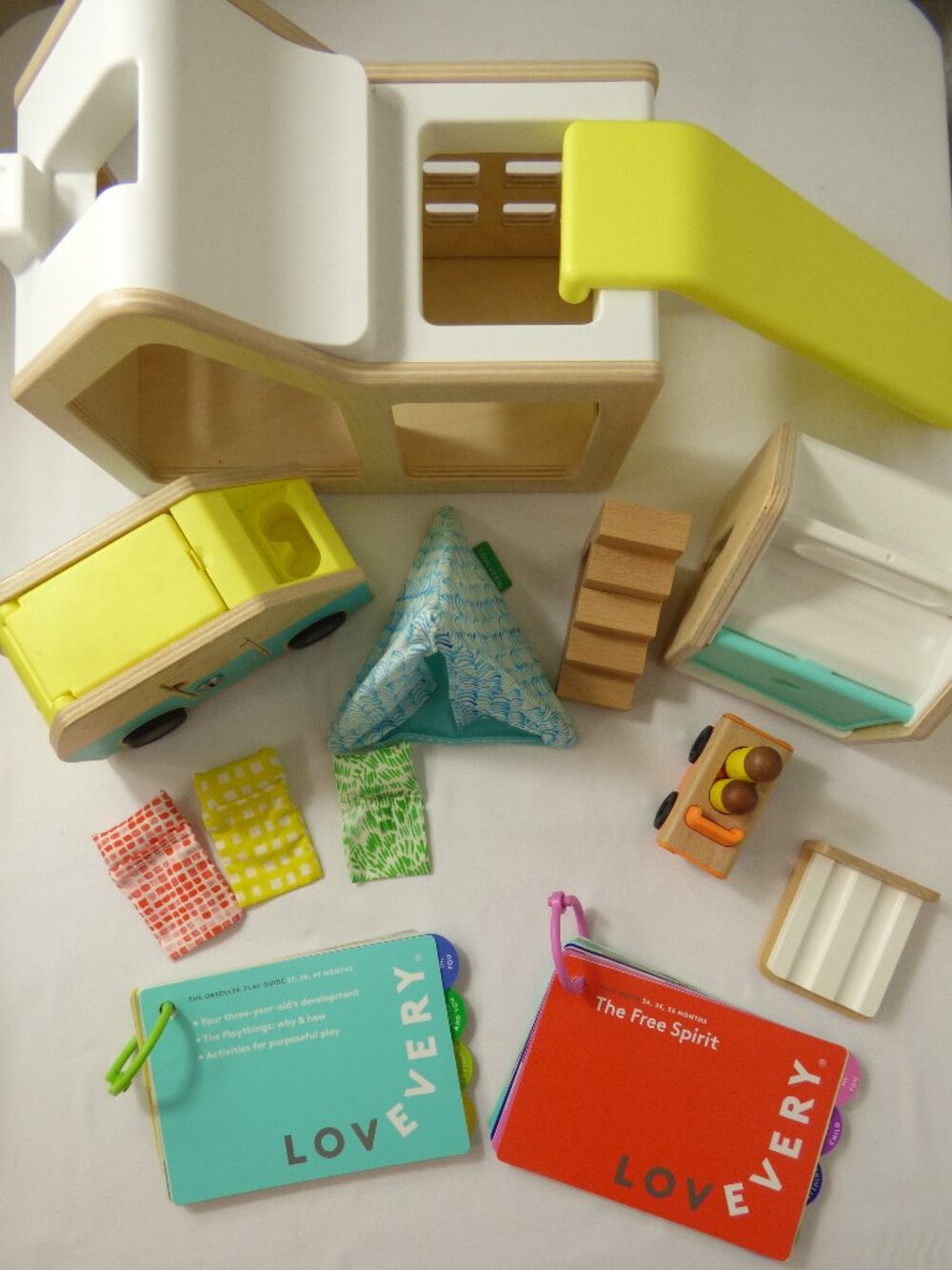 Lovevery Module Playhouse & Camper Van with Accessories Play Sets - Picture 4 of 5